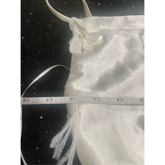 Elliatt Lunaria Satin Maxi Dress White Vacation wedding Gala Dress  Sz S NWT$605 - Picture 7 of 8